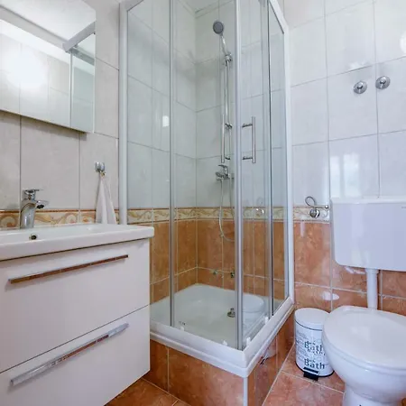 Vila Kathi Tatil Evi Brist